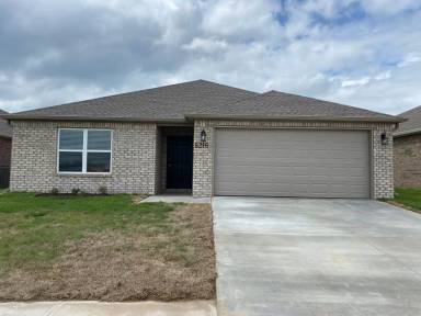 Main picture of 8216 Regency Way