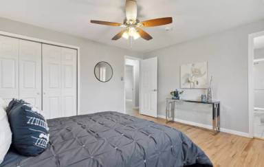 Main picture of 12665 E Exposition Dr