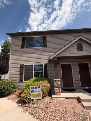 Main picture of Cedar Park Townhomes