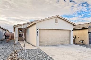Main picture of 4774 Grizzly Peak Rd NE