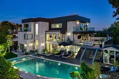 Main picture of 2251 Maravilla Dr