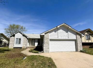 Main picture of 13932 E Lockmoor Cir