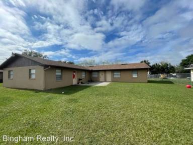 Main picture of 3212 W Willow Dr