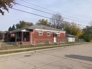 Main picture of 22004 Piper Ave