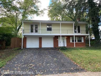 Main picture of 702 E Staunton Ave