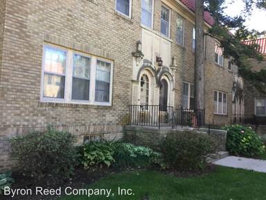 Main picture of 108 S 49th Ave