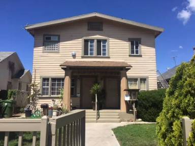 Main picture of 3015 4th Ave