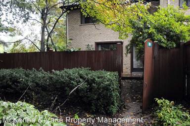 Main picture of 9255 Hobnail Ct