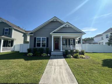 Main picture of 2212 Martlet Ln