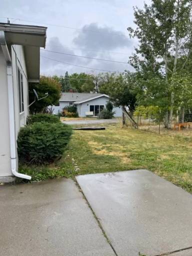 Main picture of 410 N 19th Ave