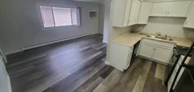 Main picture of 921 7th St S