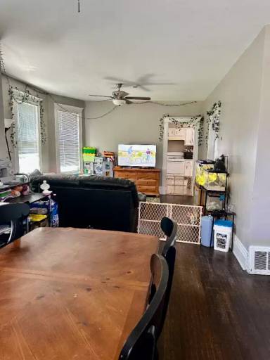 Main picture of 312 Healy St