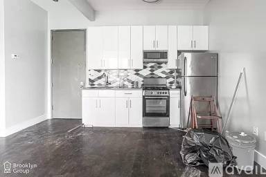 Main picture of 129 Park Pl