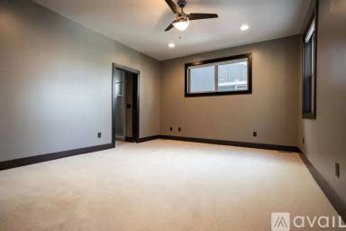 Main picture of 3159 Summer View Ln