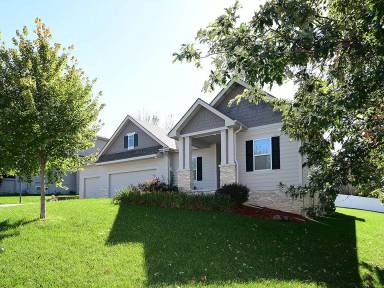 Main picture of 19527 Shadow Ridge Dr