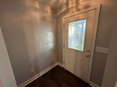 Main picture of 3103 Saw Mill Rd