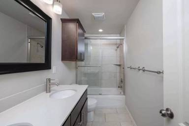 Main picture of 438 S Sang Ave