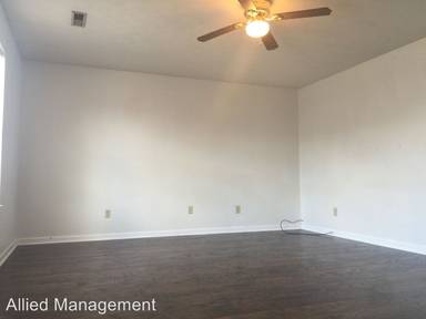 Main picture of 209 Joey Way