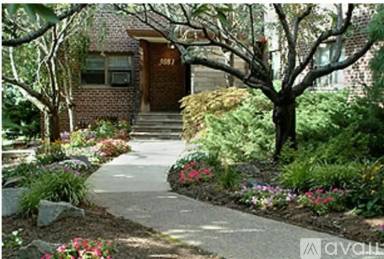 Main picture of 500 Linwood Dr