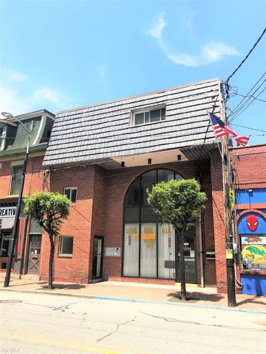 Main picture of 614 Main St