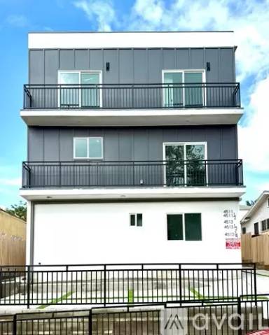 Main picture of 4511 Rosewood Ave