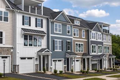 Main picture of Brand New Grove at Brookhill Townhome with Modern Finishes & Garage