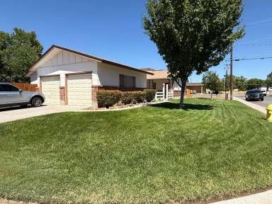 Main picture of 880 Tyler Way