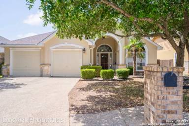 Main picture of 1418 Bluff Forest