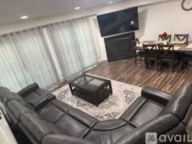 Main picture of 1234 Churchill Ct
