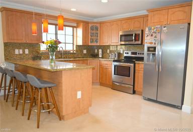 Main picture of 2237 SW 63rd Ave