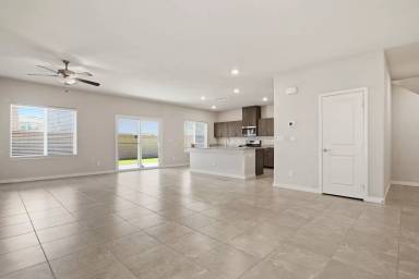 Main picture of 3763 Corellia Ave