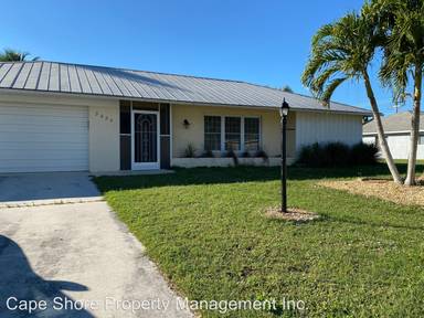 Main picture of 3424 SE 8th Pl