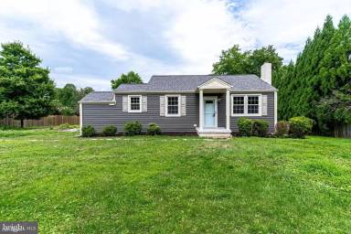 Main picture of 7802 Thor Dr