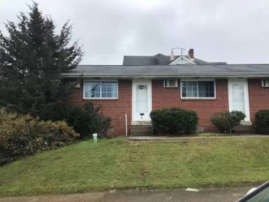 Main picture of 420 Foster St