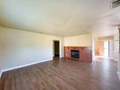 Main picture of 1833 W 148th St