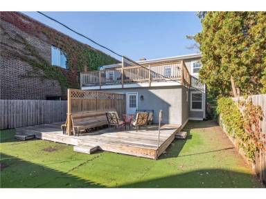 Main picture of 3245 Hennepin Ave