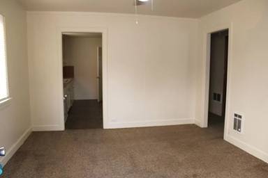 Main picture of 1080 N Alvin Ct