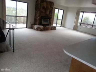 Main picture of 650 Landis Cir
