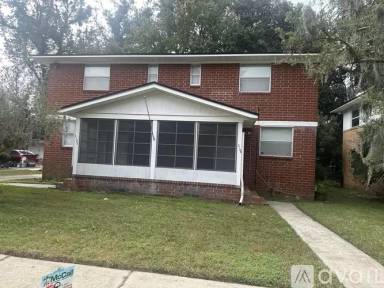 Main picture of 3150 Belden Cir