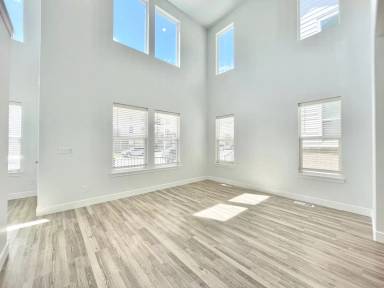 Main picture of 3946 W Hardman Way