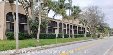 Main picture of 55 Riverside Dr