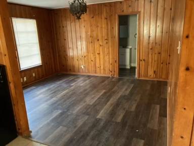 Main picture of 1711 Langford St