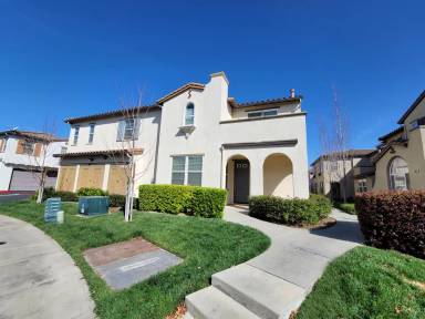 Main picture of 8338 Crystal Walk Cir