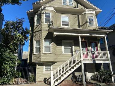 Main picture of 920 27th St