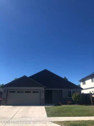 Main picture of 899 Trinity Way