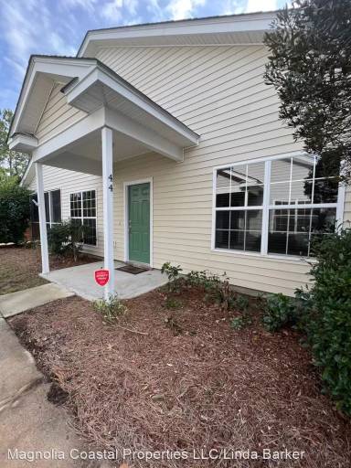 Main picture of 46 Stonelake Cir