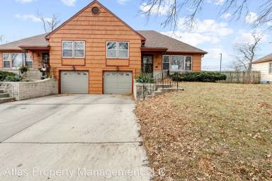 Main picture of 6632 Forest Ave