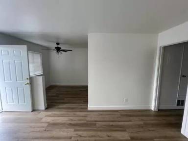 Main picture of 311 N Begonia Ave