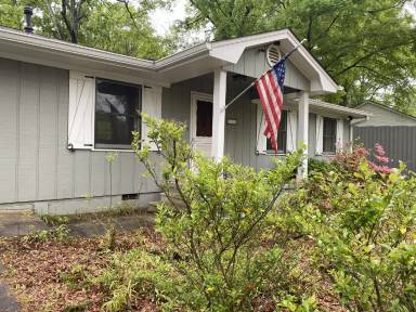 Main picture of 808 Cherokee Ave