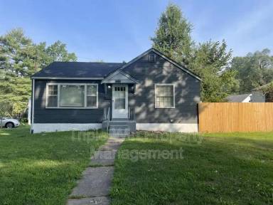 Main picture of 1901 Eagle Dr